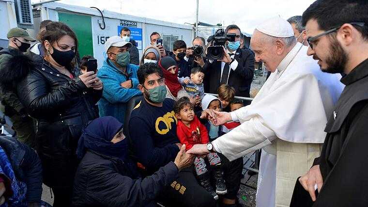 Papst besuchte Flüchtlingslager auf Lesbos