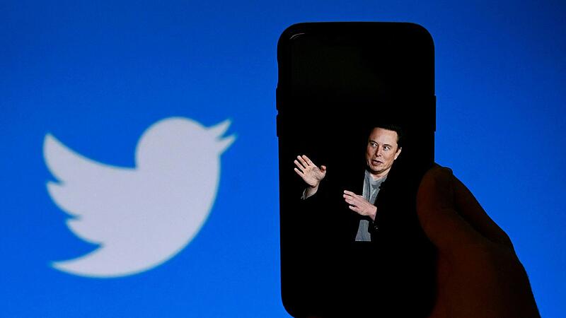 Elon Musk announces his retirement as Twitter boss