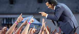 Nick Caves majestätische Rock-Messe in Clam