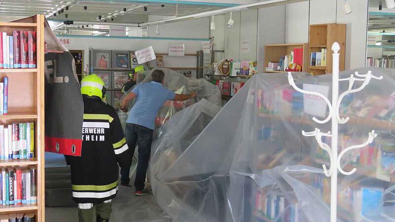 Stadtbibliothek: Zuerst Wasserschaden, jetzt Brand