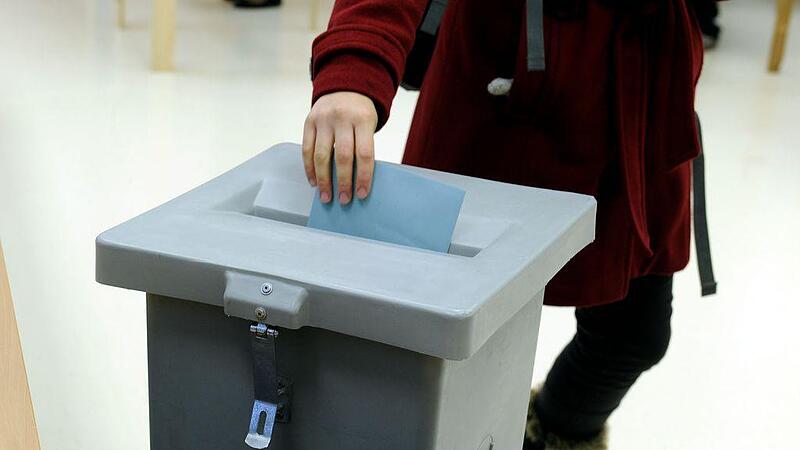 Präsidentenwahl: Lugner bekam in Mühlheim keine einzige Stimme