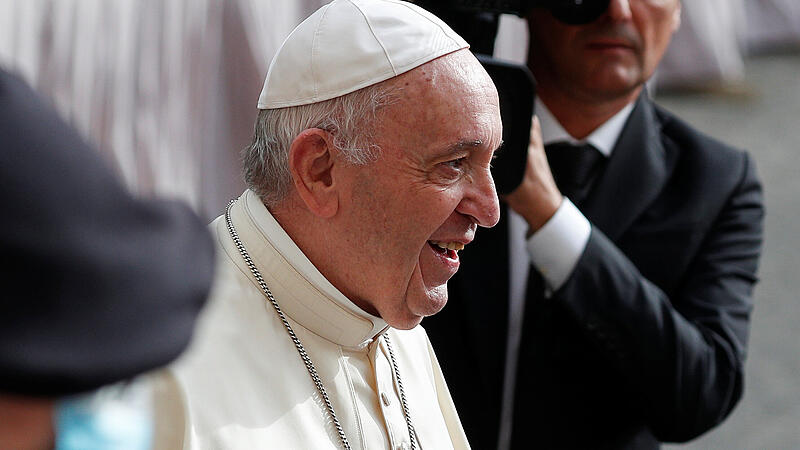 Papst Franziskus am Mittwoch morgen vor der ersten General-Audienz seit Februar.
