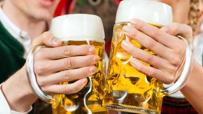 Viel Bier erhöht Prostatakrebsrisiko