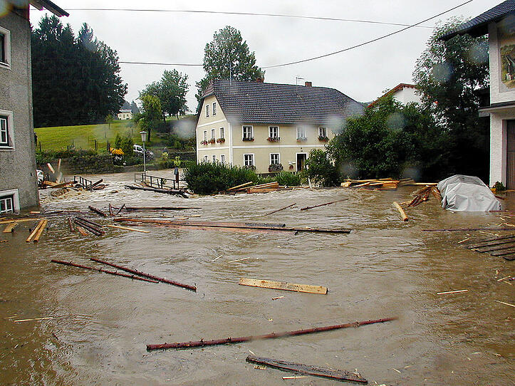 Hochwasser-Katastrophe 2002: Die Erinnerungen der OÖN-Leser