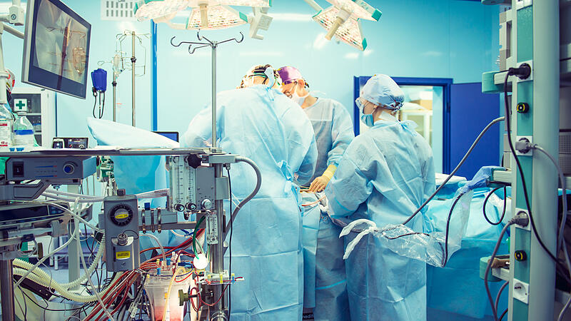Fünf Patienten sind tot: Chirurg wurde angezeigt