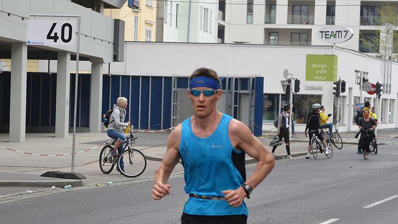 Bad Zeller unter den Top 10 beim Linz-Marathon