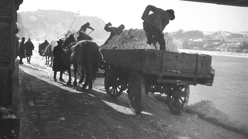 Schnee von gestern: Als der Linzer Winterdienst mit Pferden ausrückte
