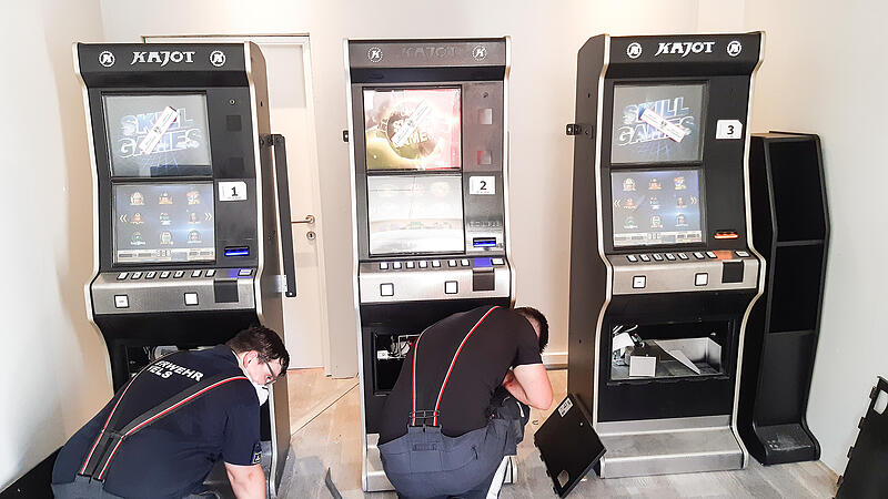 Glücksspiel: 40 Automaten in Wels einkassiert