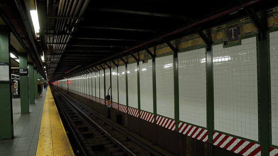 Subway Station in New York City Ubahn