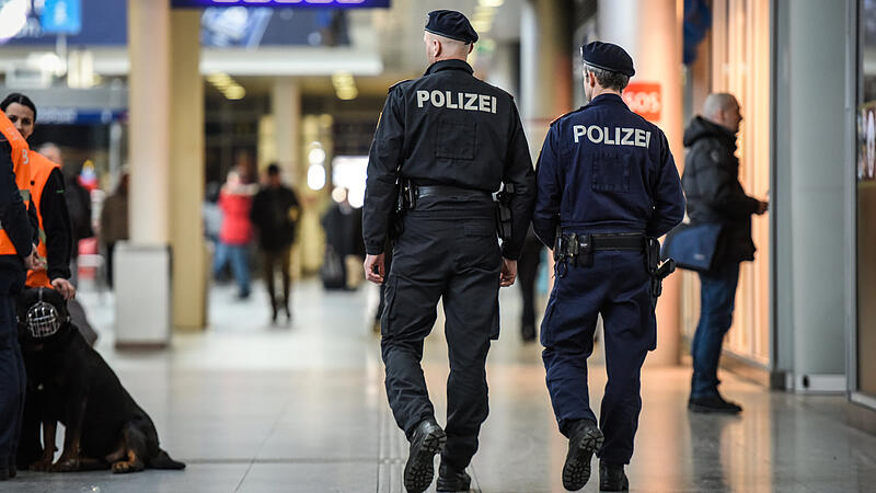 Raubüberfall am Linzer Hauptbahnhof: Täter wollte keinen 100-Euro-Schein