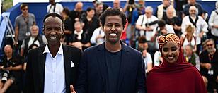 Schauspieler Ahmed Ali Farah, Mo Harawe (Mitte) und Schauspielerin Anab Ahmed Ibrahim in Cannes
