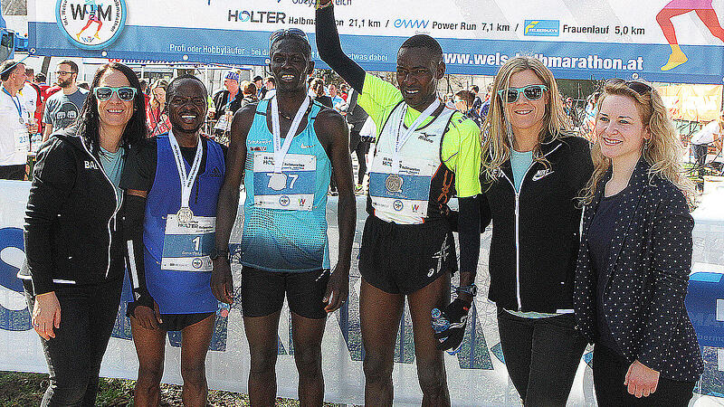 1350 Läufer bei Welser Halbmarathon und zwei Kenianer an der Spitze