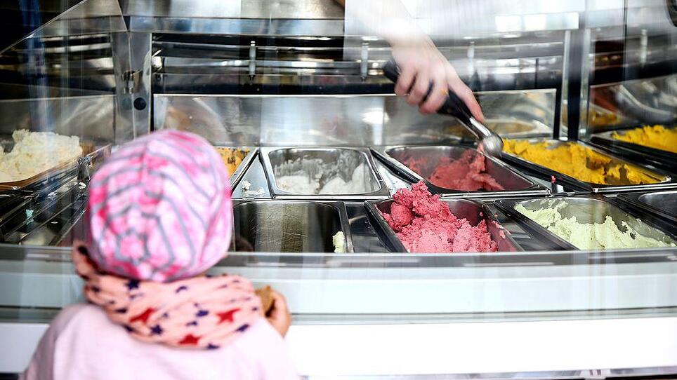 Vanille-Eis war gestern: Nun kommen Superfood und veganes Eis in die Tüte