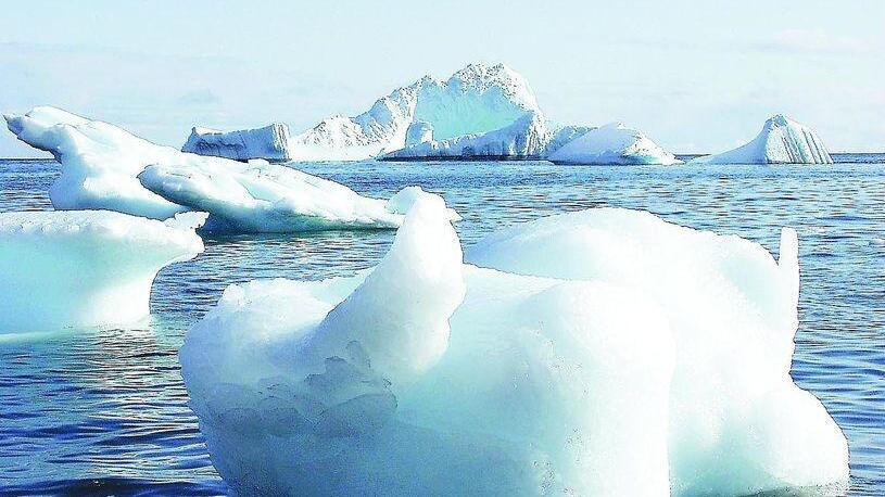 Grönland-Eis schmilzt beängstigend Minus 273 Gigatonnen in drei Jahren
