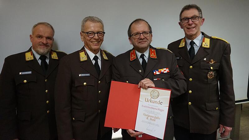 Frauscherecks Feuerwehrchef bekam als erster im Land die Florian-Medaille