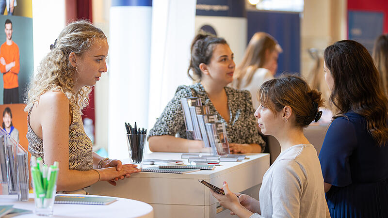 Day dedicated to good job prospects: career forum attracts visitors to Linz again
