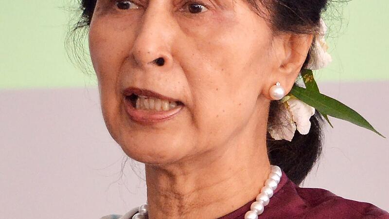 Aung San Suu Kyi droht jahrelange Haftstrafe