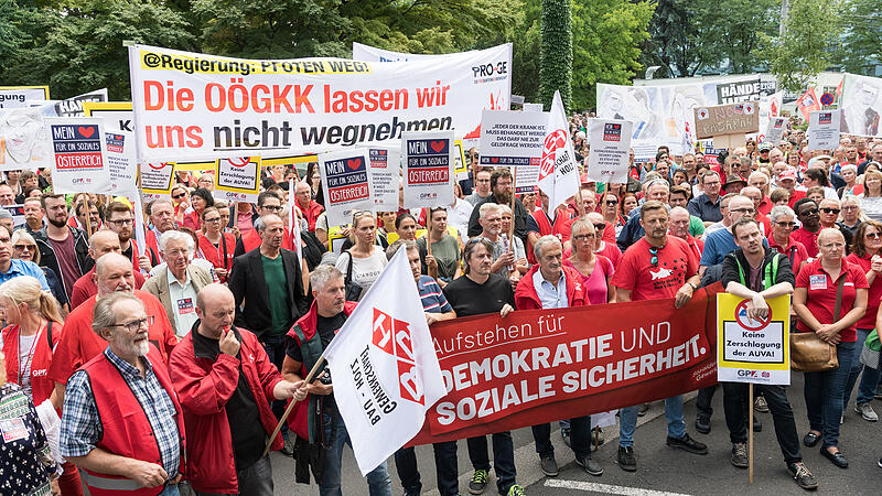 Demo in Linz gegen Kassenreform