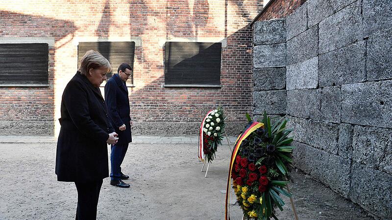 Merkel gedachte der Opfer von Auschwitz