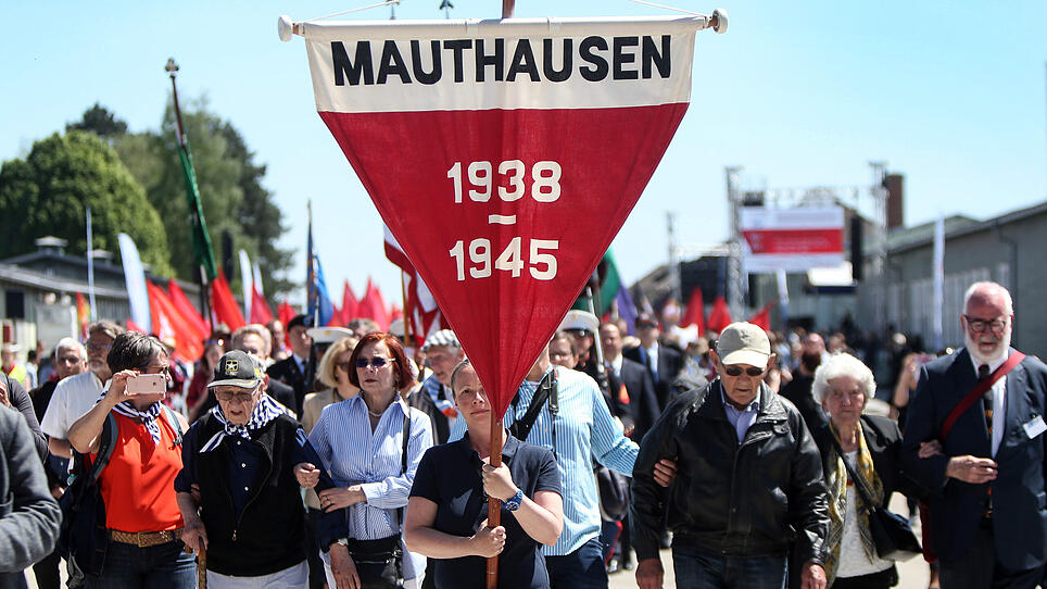Zeitzeugen im Internet: 75. Jahrestag der Befreiung des KZ Mauthausen