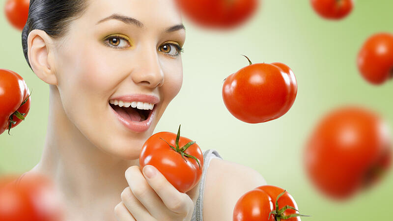 red tomato,tomate paradeiser