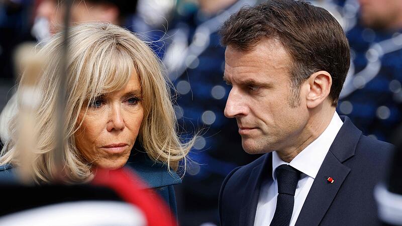Frankreichs Präsident Emmanuel Macron und seine Frau Brigitte