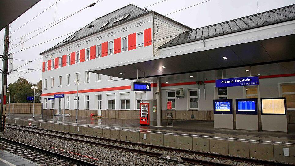 Neuer Bahnhof in Attnang-Puchheim