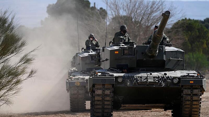 Westliche Panzer in der Ukraine angekommen