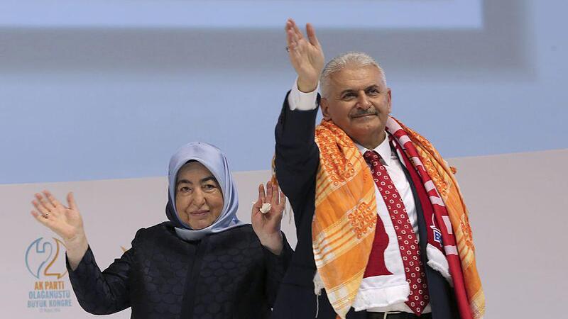 Türkei: Erdogan-Vertrauter Chef der Regierungspartei