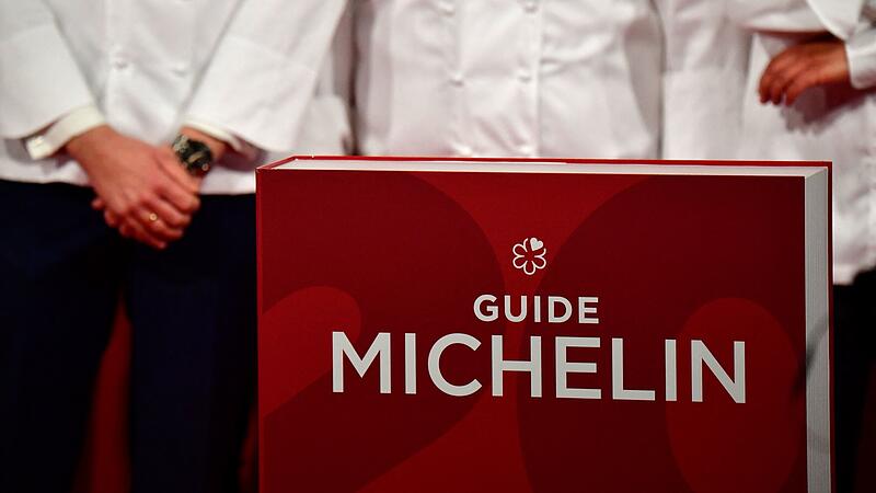 FILES-GERMANY-FOOD-GASTRONOMY-AWARD-GUIDE-MICHELIN
