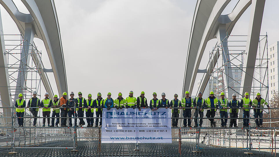 Welser Firma macht Donaubrücke robust