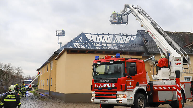 Mauthausen: Bauernhaus stand in Flammen
