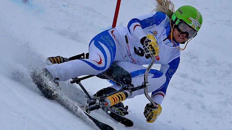 Skibob: Hartl carvte in der Schweiz zu ihren nächsten drei Weltmeistertiteln