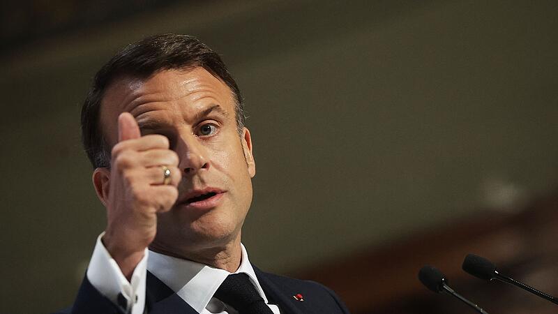 Frankreichs Präsident Macron fordert "glaubhafte" europäische Verteidigung