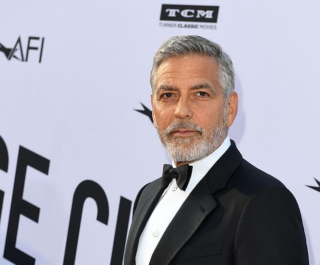 Platz 10. George Clooney; 57