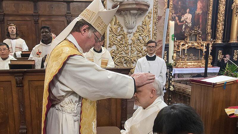 Von der Suche eines "Spätbekehrten": Mit 57 Jahren zum Priester geweiht