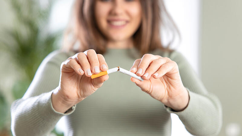 "Schluss mit süchtig": Warum Sie heute mit dem Rauchen aufhören sollten