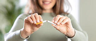 "Schluss mit süchtig": Warum Sie heute mit dem Rauchen aufhören sollten