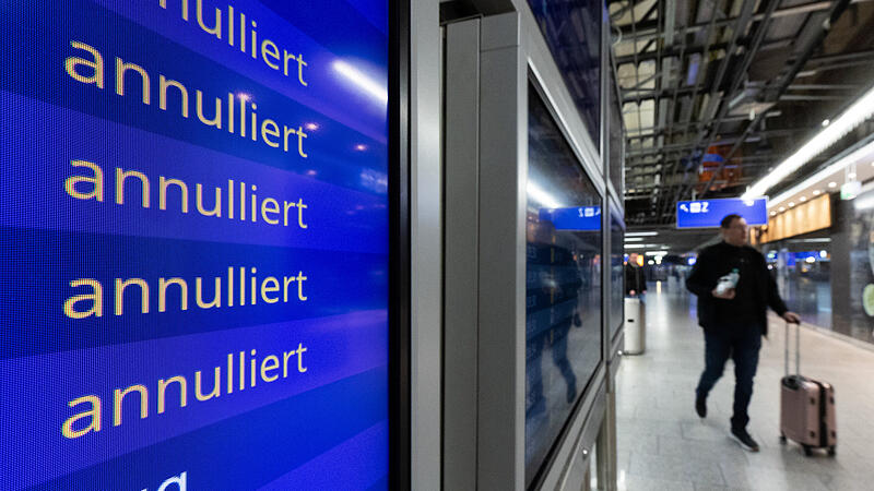 Streik der Flugbegleiter bei Lufthansa und Lufthansa Cityline
