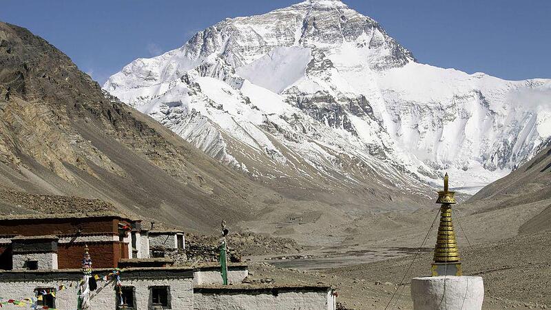 Mount Everest forderte am Wochenende drei Menschenleben
