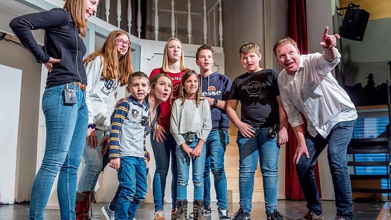 In Timelkam werden sieben Kinder zu Bühnenstars