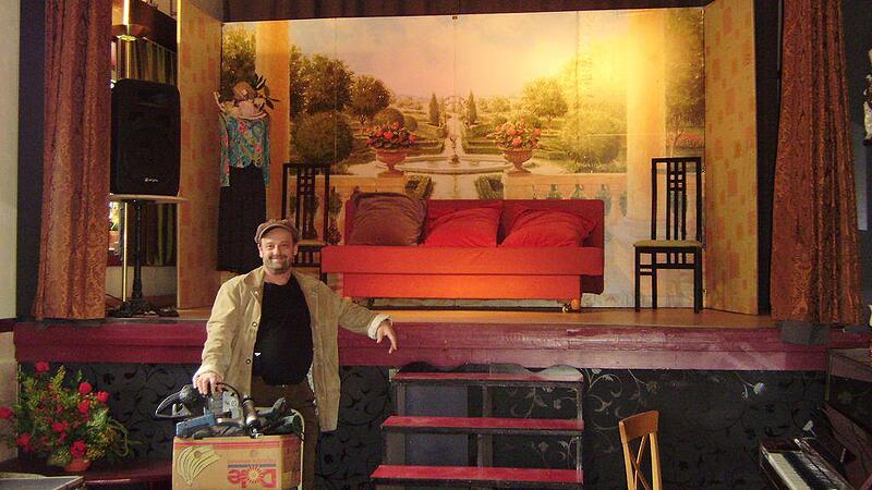 Schauspieler baute sich im Elternhaus eigenes Theater