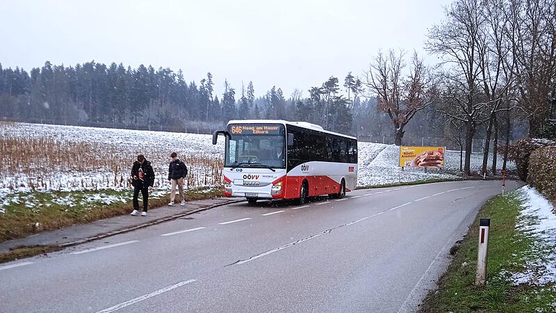 "Oberösterreichs vermutlich gefährlichste Bushaltestelle"