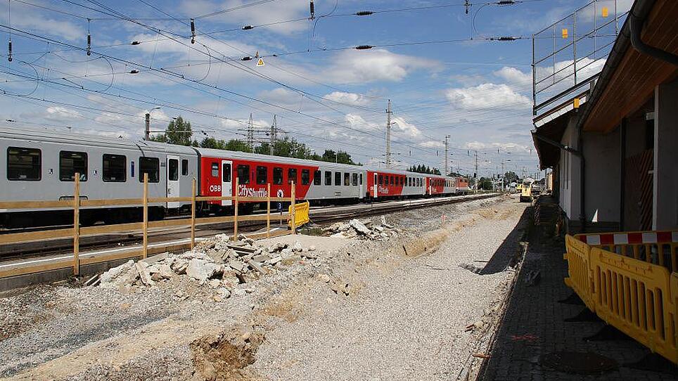 Zwei Jahre noch&hellip; Umbauarbeiten am Bahnhof Gmunden schreiten voran