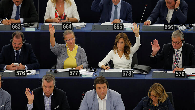 438 zu 226: EU-Parlament stimmte für umstrittene Reform des Urheberrechts