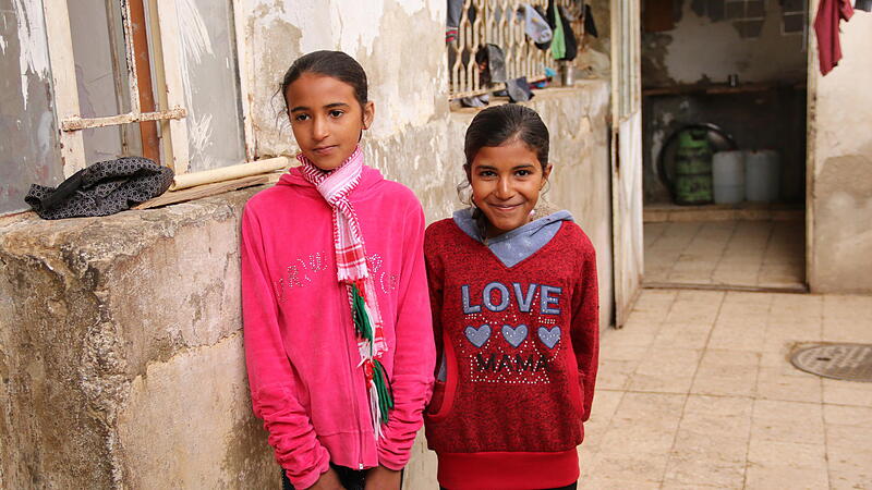 Munderfingerin bringt Kinder in Jordanien zurück auf die Schulbank