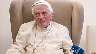 Klein Bayern im Vatikan - ein Besuch bei Papst Benedikt XVI. em.
