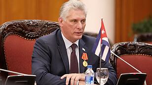 Kubas starker Mann in der Krise von Heidi Riepl