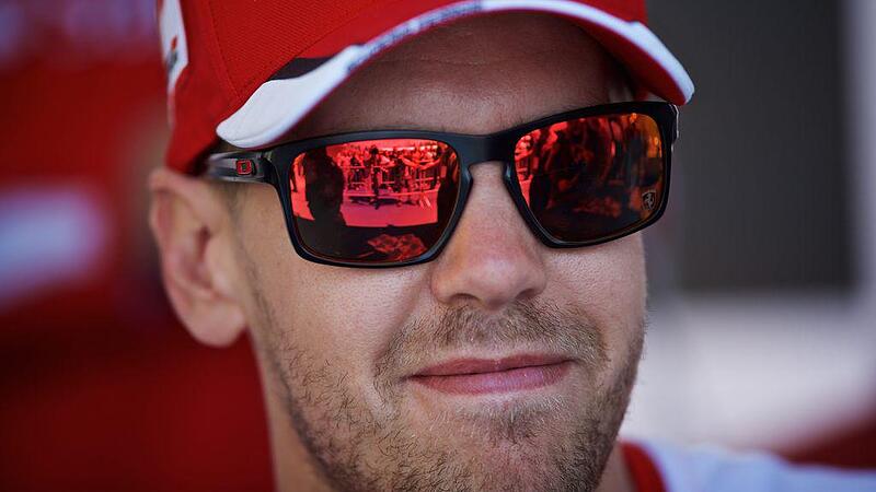 Ferrari mit neuem Motor und einem angriffslustigen Vettel