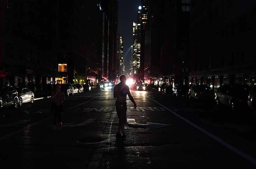 New York bei Nacht - 70.000 Menschen ohne Strom